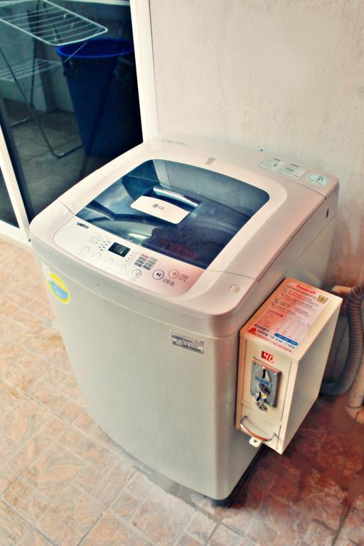 Link Corner Hostel Банкок Екстериор снимка